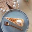 Sós karamellás mogyoró torta