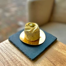Pisztáciás csoki mousse desszert