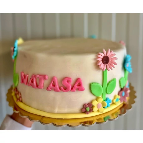 Virágos torta